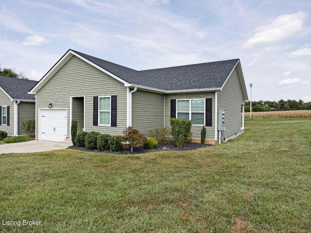 220 Bluegrass Dr