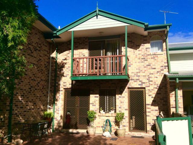 2/20 Gordon Parade, Mount Gravatt East, QLD 4122 Townhouse for Rent Ray White Mt Gravatt