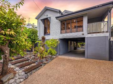 Parramatta Park, Cairns, Yarrabah, Low Island, Queensland, Queensland