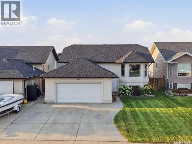 220 Floyd Court, Warman, SK, S0K 4S1 house for sale | Listing ID SK046583 | Royal LePage