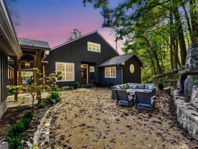 220 Haven Lane 12