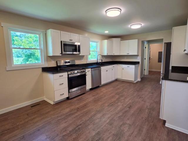 220 Harden Rd