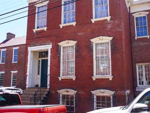 220 High Street
