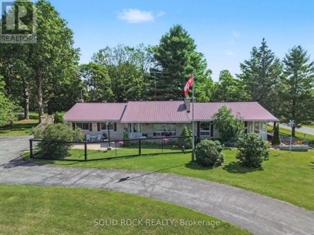 220 Highfield Crescent, Beckwith, ON, K7C 3P2 house for sale | Listing ID X13764 | Royal LePage
