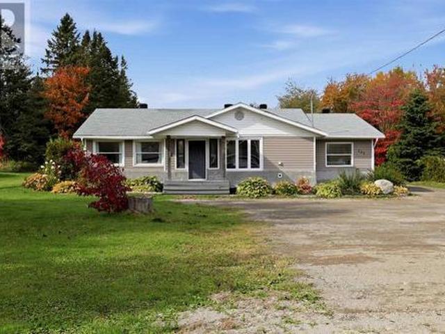 220 Old Garden River Rd, Sault Ste. Marie, ON, P6B 5A8 house for sale | Listing ID SM262834 | Royal LePage