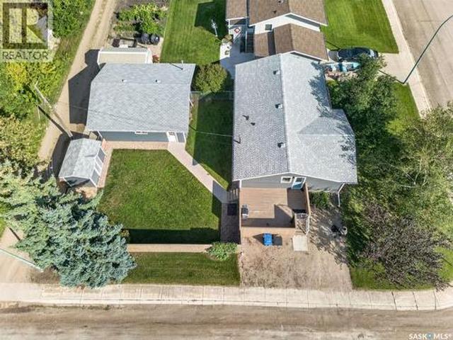 220 Millburn Street, Melfort, SK, S0E 1A0 house for sale | Listing ID SK049723 | Royal LePage