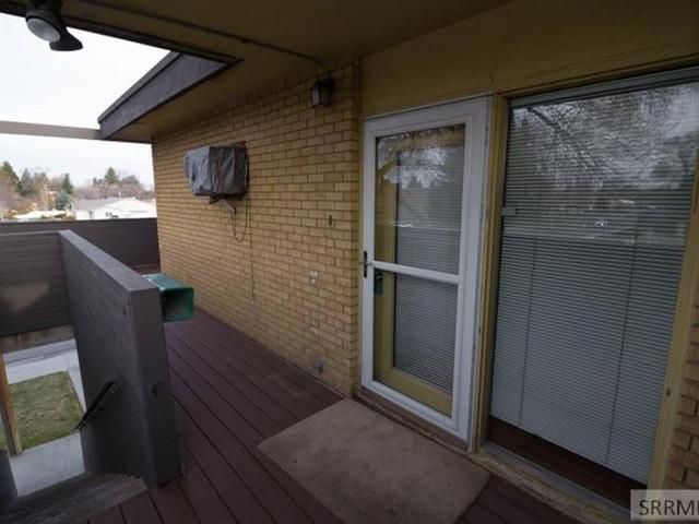 220 N Fanning Ave Apt 2, Idaho Falls, ID 83401