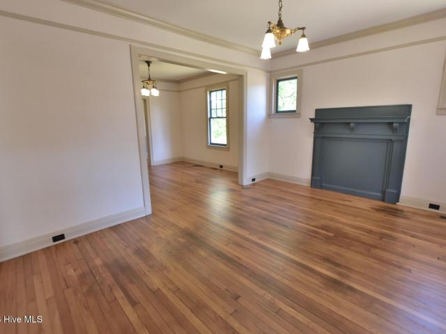 220 S Howell Street