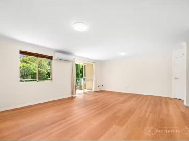 2/20 Sankey Street, HIGHGATE HILL Apartment for rent Listed b.