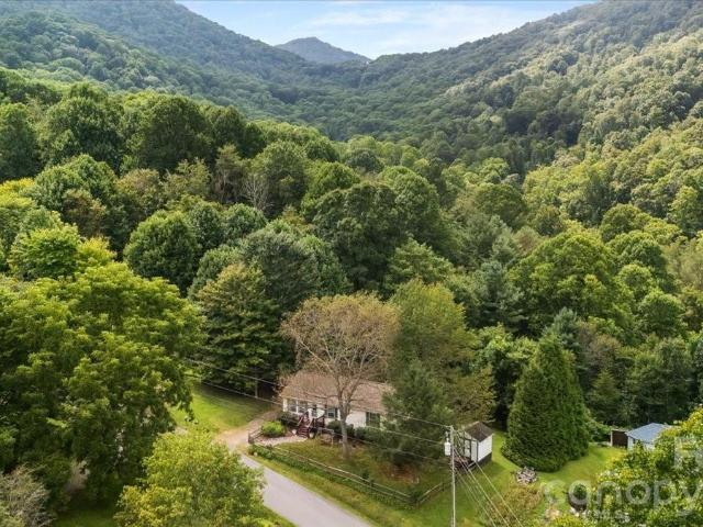 220 Powderhorn Drive