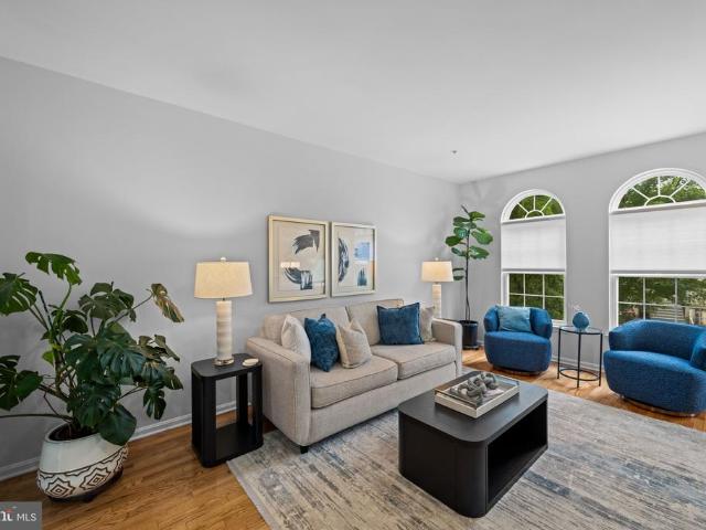 220 Persimmon Circle