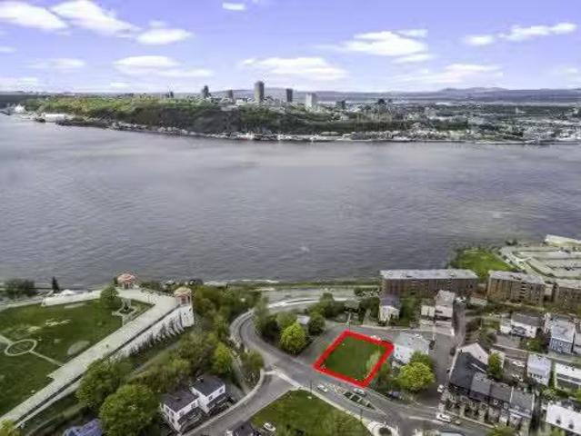 220 Rue Napoléon Mercier, Lévis Desjardins, QC, G6V 3X1 va.