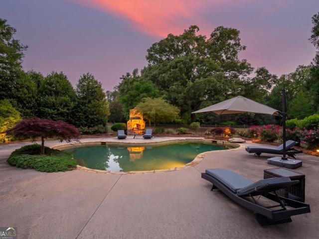 220 Woodbridge Place