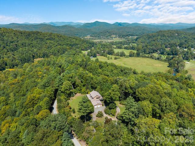220 Wingfield Way