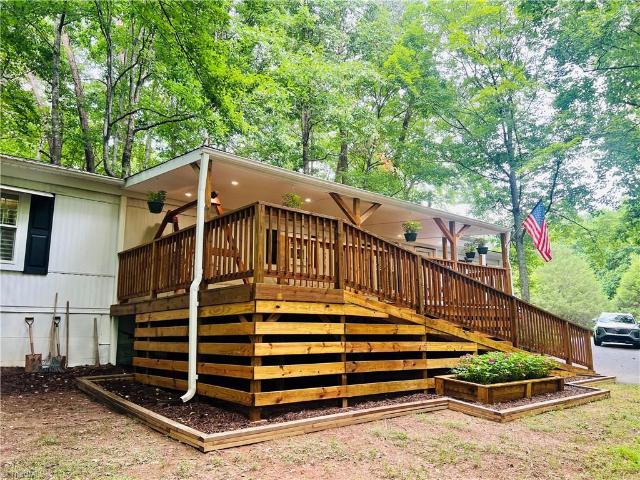 2214 Old Highway 601