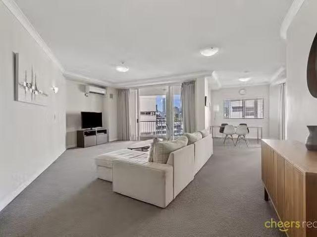 22/14 18 Dunmore Terrace, Auchenflower, QLD 4066