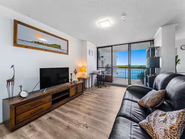 22/150 Duporth Avenue, Maroochydore, QLD 4558