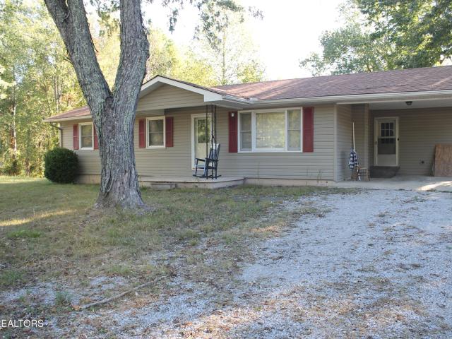 2215 Meadowview Drive