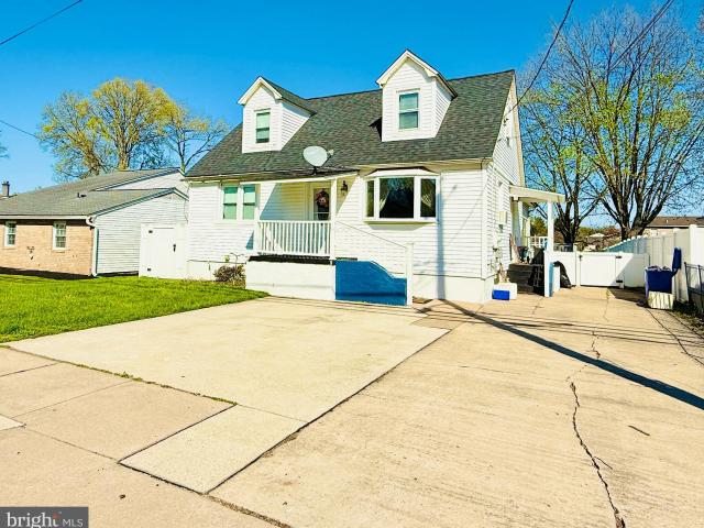 2215 Lodge Farm Rd, Baltimore, MD 21219 | MLS #MDBC2158