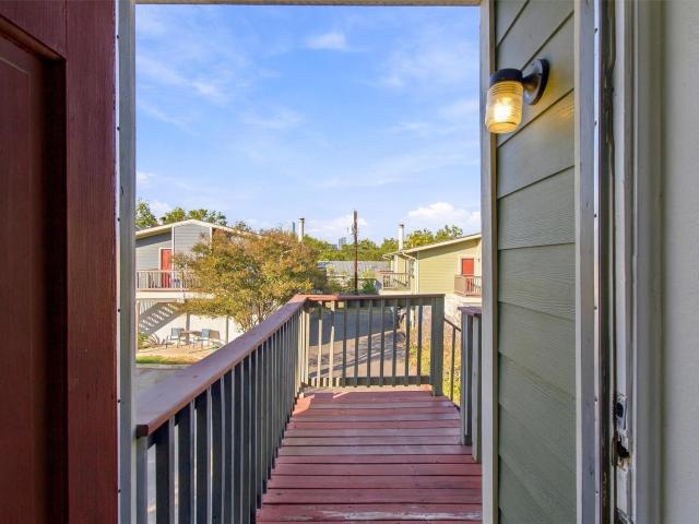 2215 Post Rd # 2055