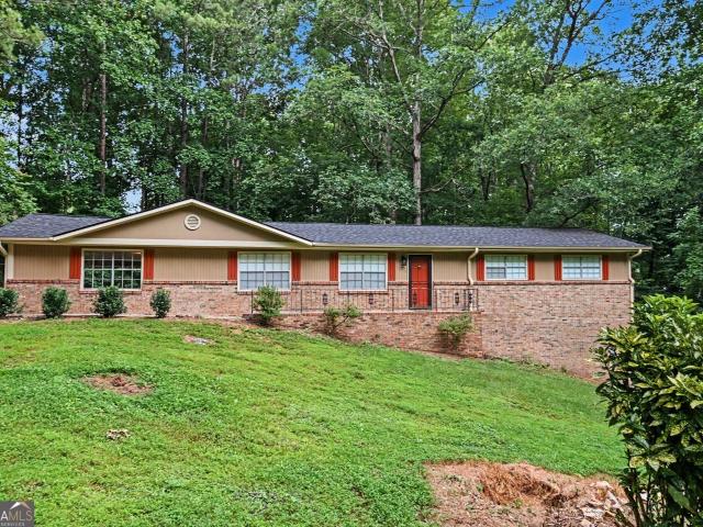 2216 Chestnut Log Drive