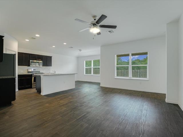 2216 Dickinson Ter