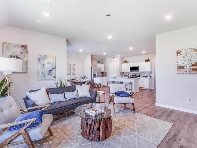 2216 Savannah Vw Dr, Lake Charles, LA 70607 | MLS #SWL26002
