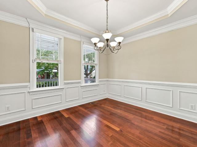 2217 Caramoor Lane