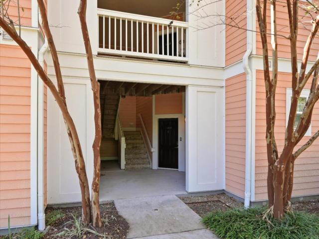 2217 Chatelain Way