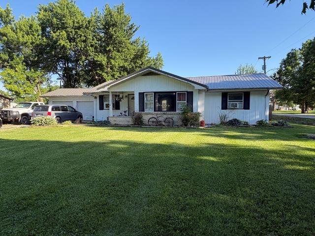 2217 Dewey Street