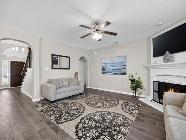 2217 Frosted Willow Lane