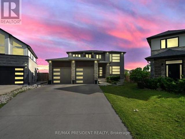 2217 Wateroak Drive, London North, ON, N6G 5B4 house for sale | Listing ID X13700 | Royal LePage