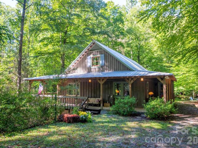 2218 Mountain Page Road