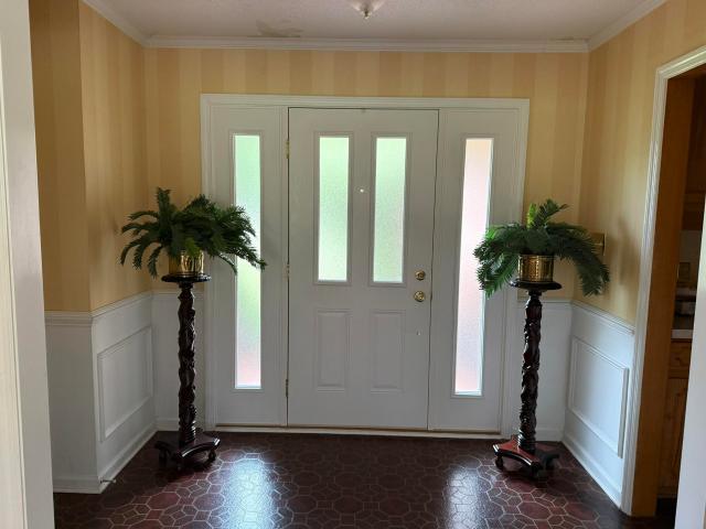 2218 NE Pineridge Street