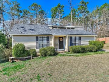 2218 Buckingham Drive