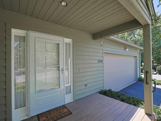 2218 Sweetbriar Lane