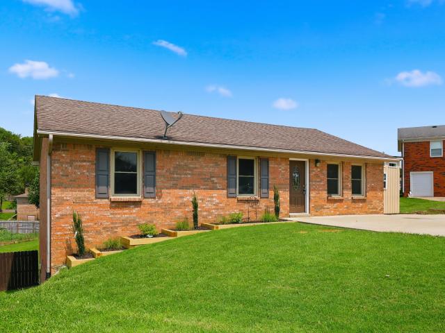 2218 Woodford Drive