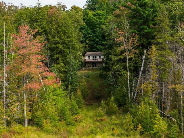 2219 N Our Majestic Trail