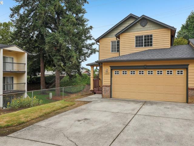 2219 NE 137TH CT