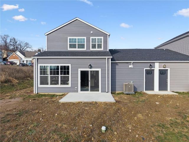 2219 Lebanon Dr, McKeesport, PA 15135 | MLS #1735
