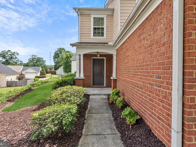 2219 Palomino Lane