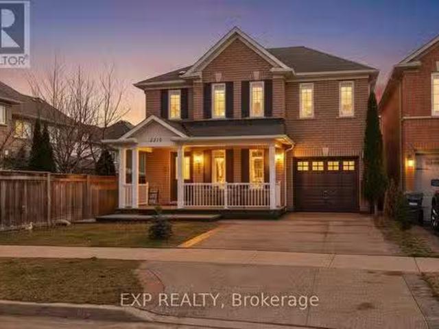 2210 Fairmount Drive, Oakville, ON, L6M 5J5 house for sale.
