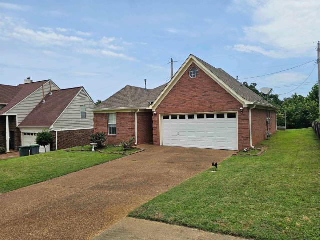 2210 stone stream dr