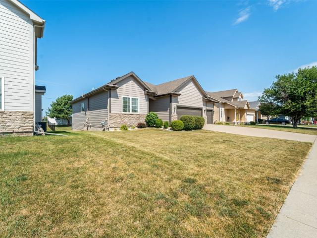 2210 SE Leeann Drive