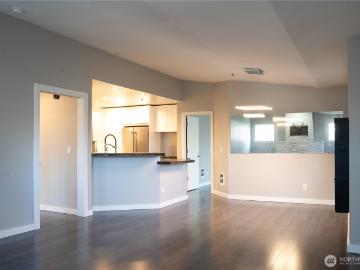 2210 Tolmie AVE # C1