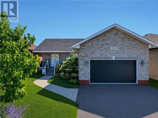 2211 Grenoble, Sudbury, ON, P3A 0A9 house for sale | Listing ID 2129 | Royal LePage