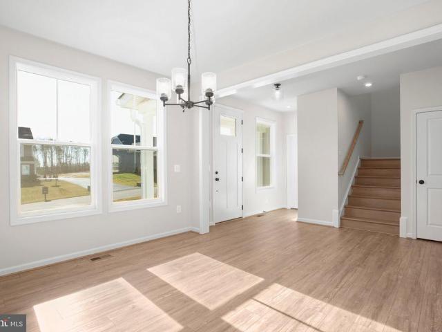 2212 Matthew Lane