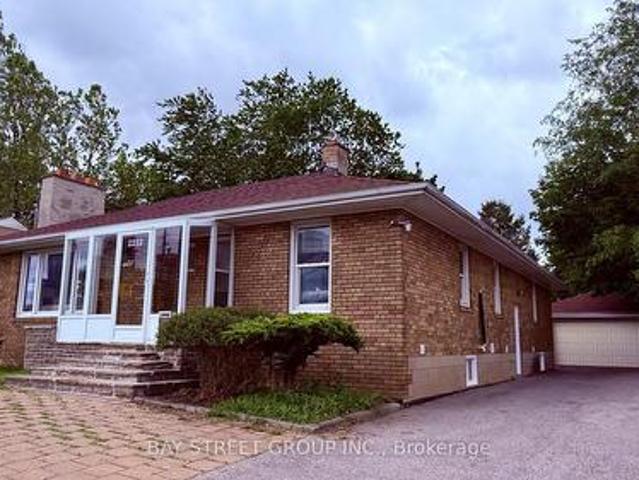2212 Kennedy Road, Toronto, ON, M1T 3G4 house for sale | Listing ID E13441 | Royal LePage