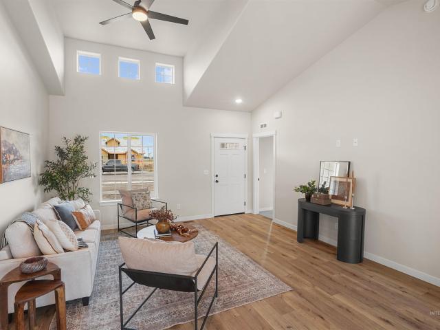 2212 S Yukon Trail