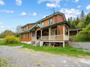 2213 Ch. Du Vieux 7E Rang, Sainte Lucie Des Laurentides, QC, J0T 2J0 house for sale | Listing ID 22290 | Royal LePage